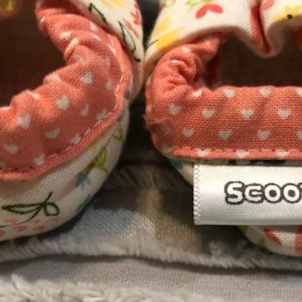 Baby Gap, Little Treasure, Scooter & other - 4 pairs of baby shoes - Picture 4 of 6
